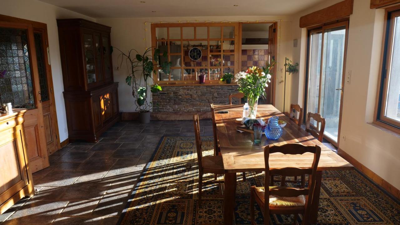 Maison LGBT des Monts Bleus Saint-Roman-de-Tousque Extérieur photo
